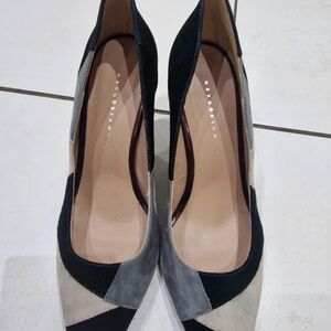 Elegant Black and Gray Women's Heels